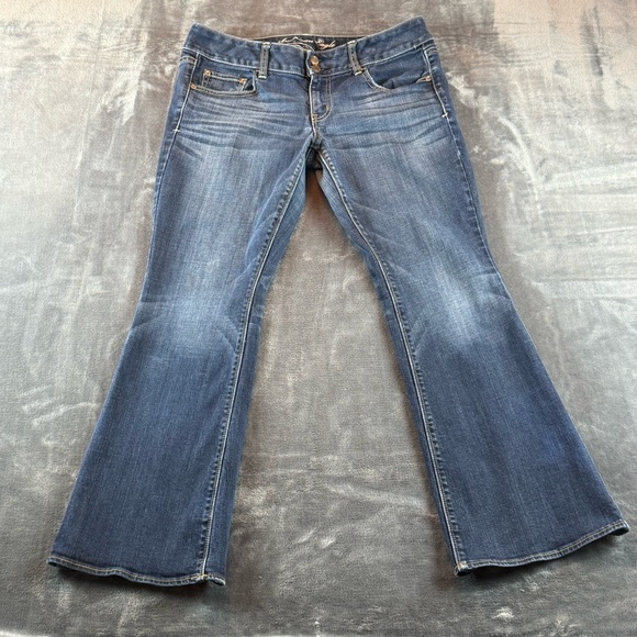 Low Rise Flare Jeans American Eagle